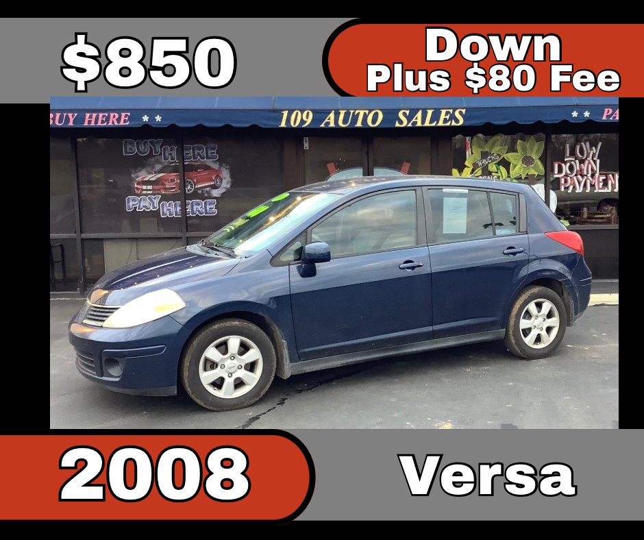 2008 Nissan Versa SL's photo
